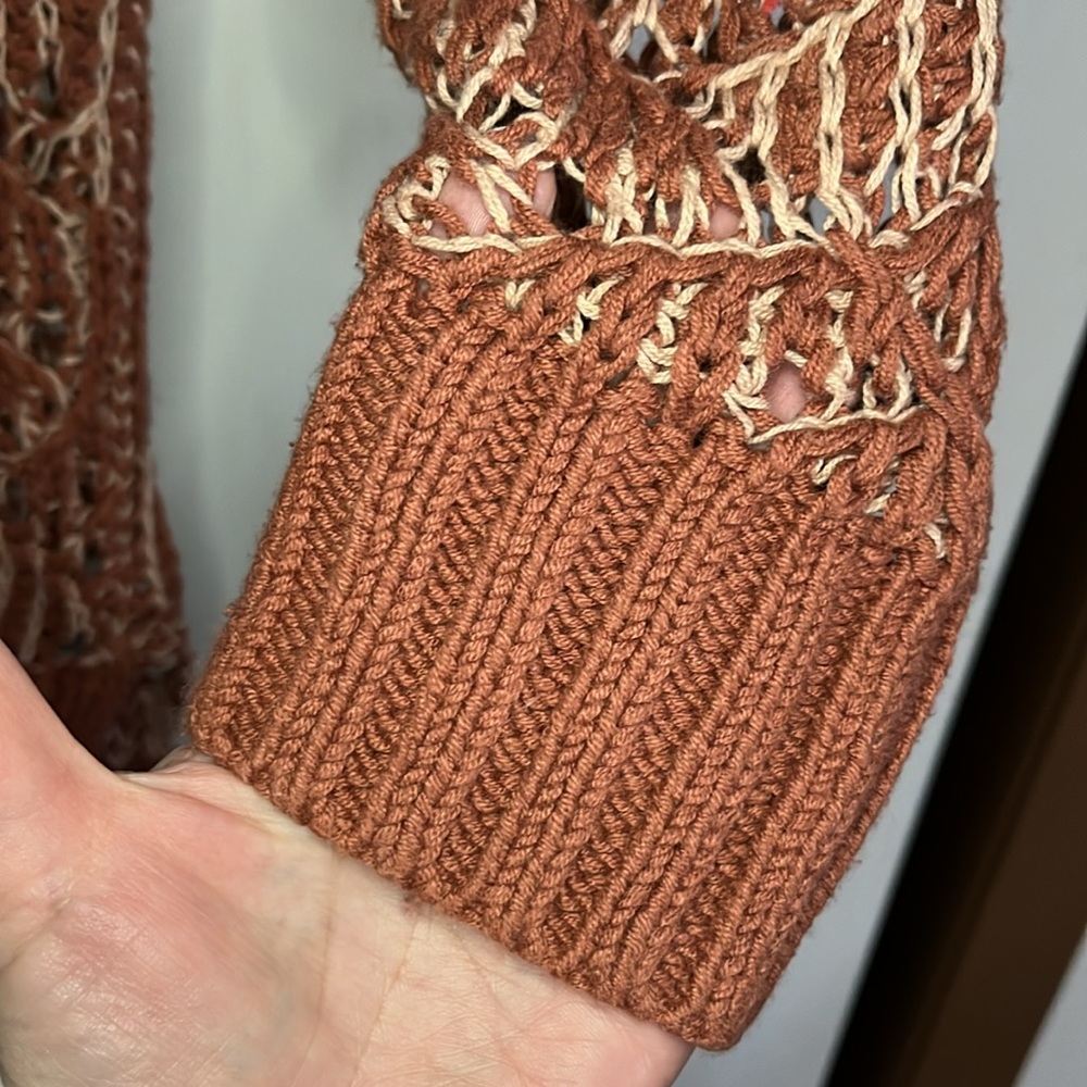 Universal Thread | Long yarn sweater - Picture 6 of 8
